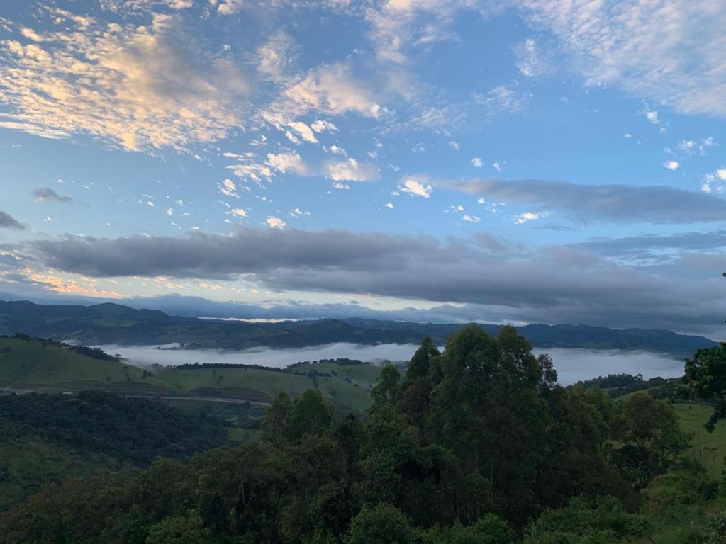 Pousada Campestre Sitio Da Lua Camanducaia Bagian luar foto