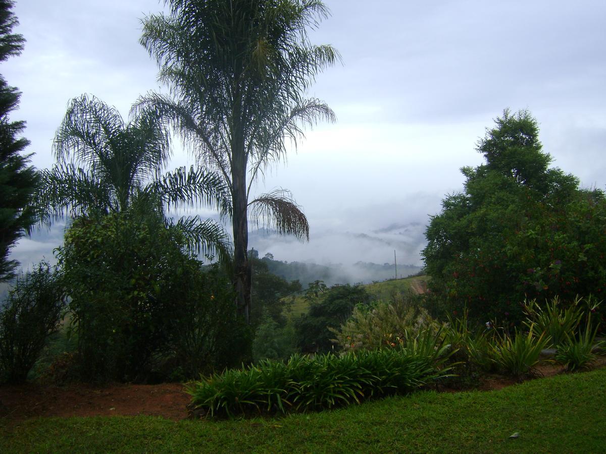 Pousada Campestre Sitio Da Lua Camanducaia Bagian luar foto